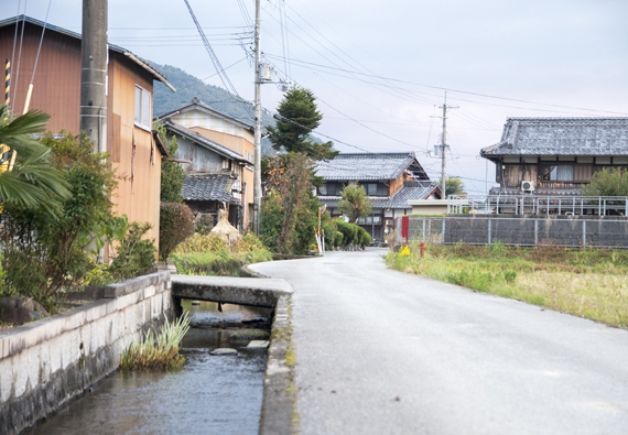 あやべとうふ店 綾部 徹郎