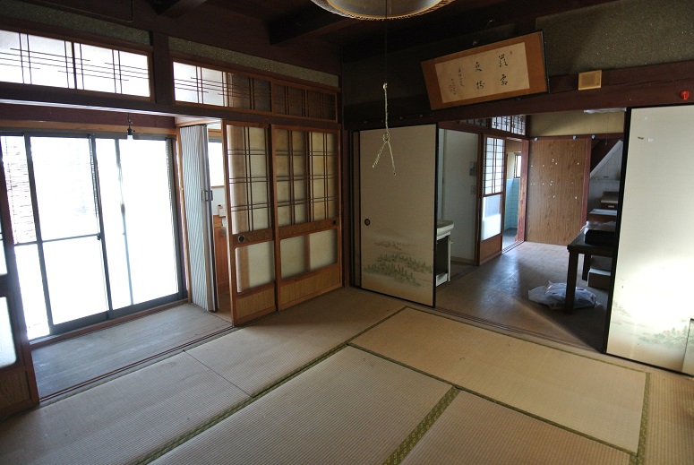 detached 長浜市余呉町下余呉