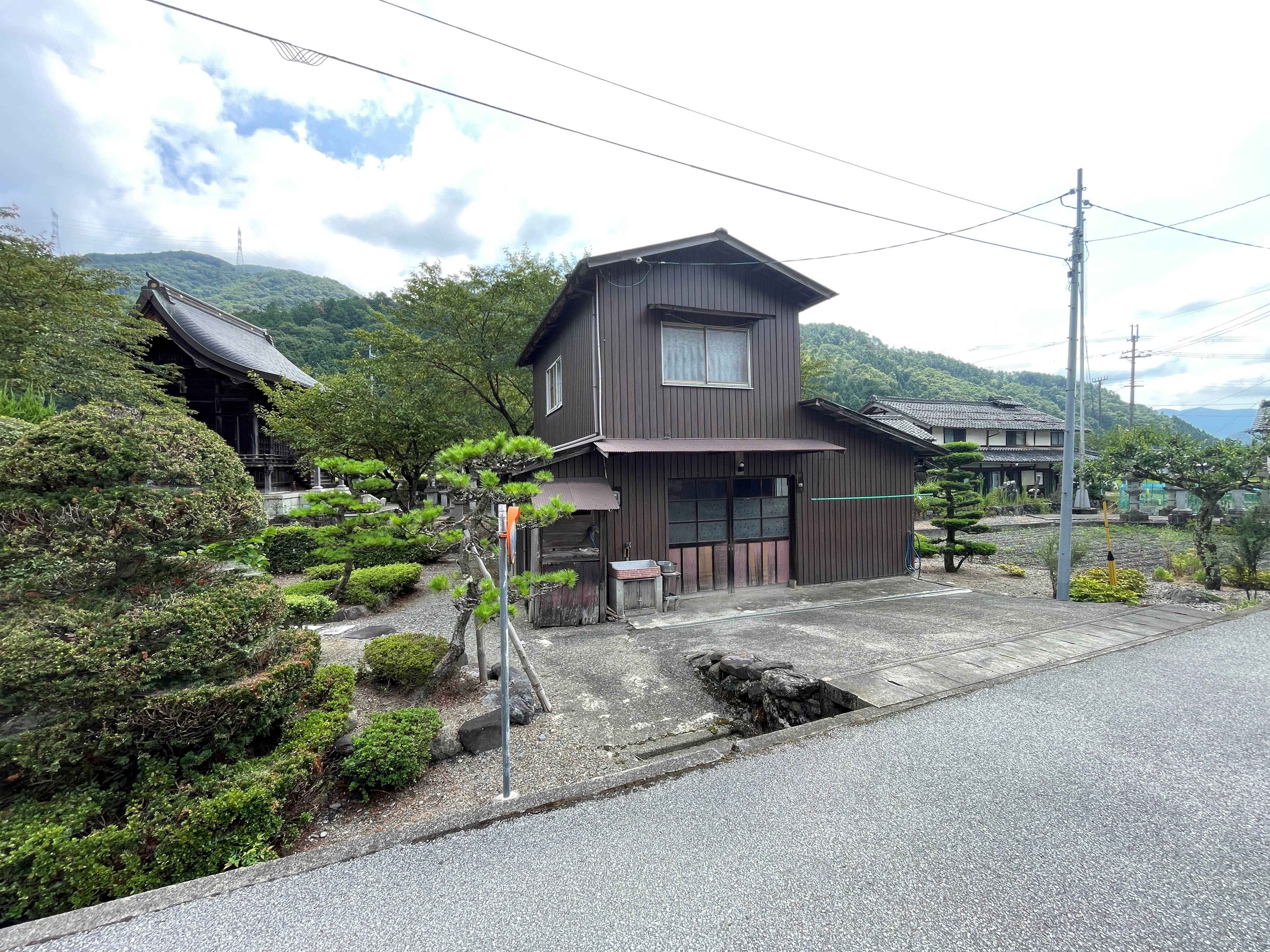 detached 長浜市寺師町