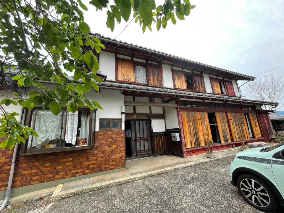 detached 長浜市湖北町小倉